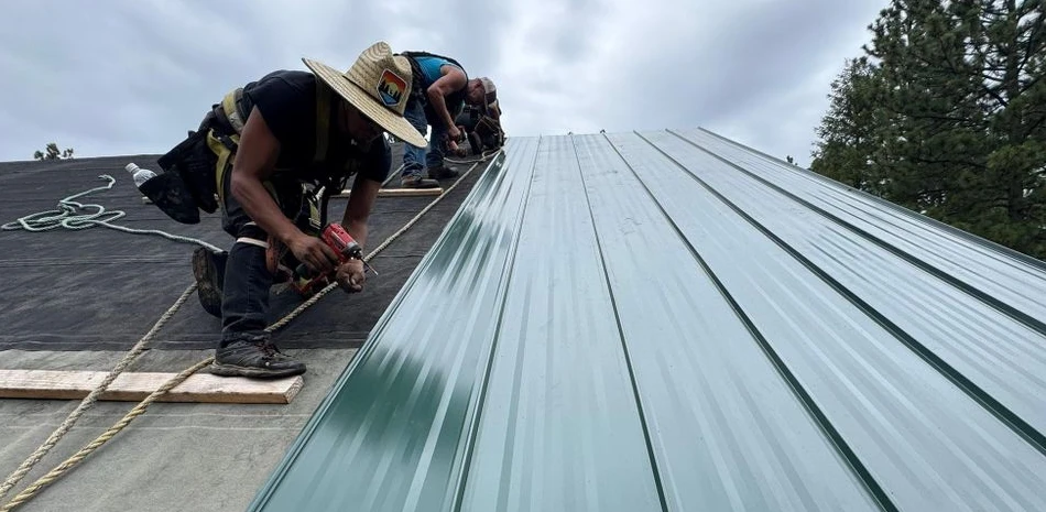 Roof Installation@1x Roof Installation@1x